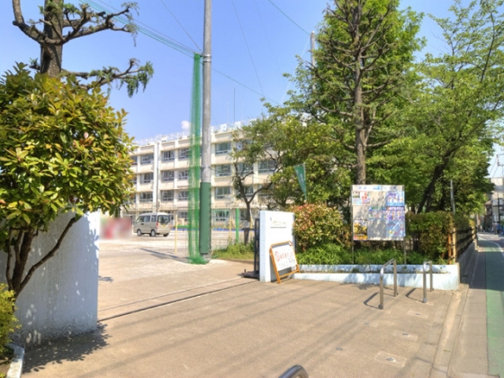 二上小学校